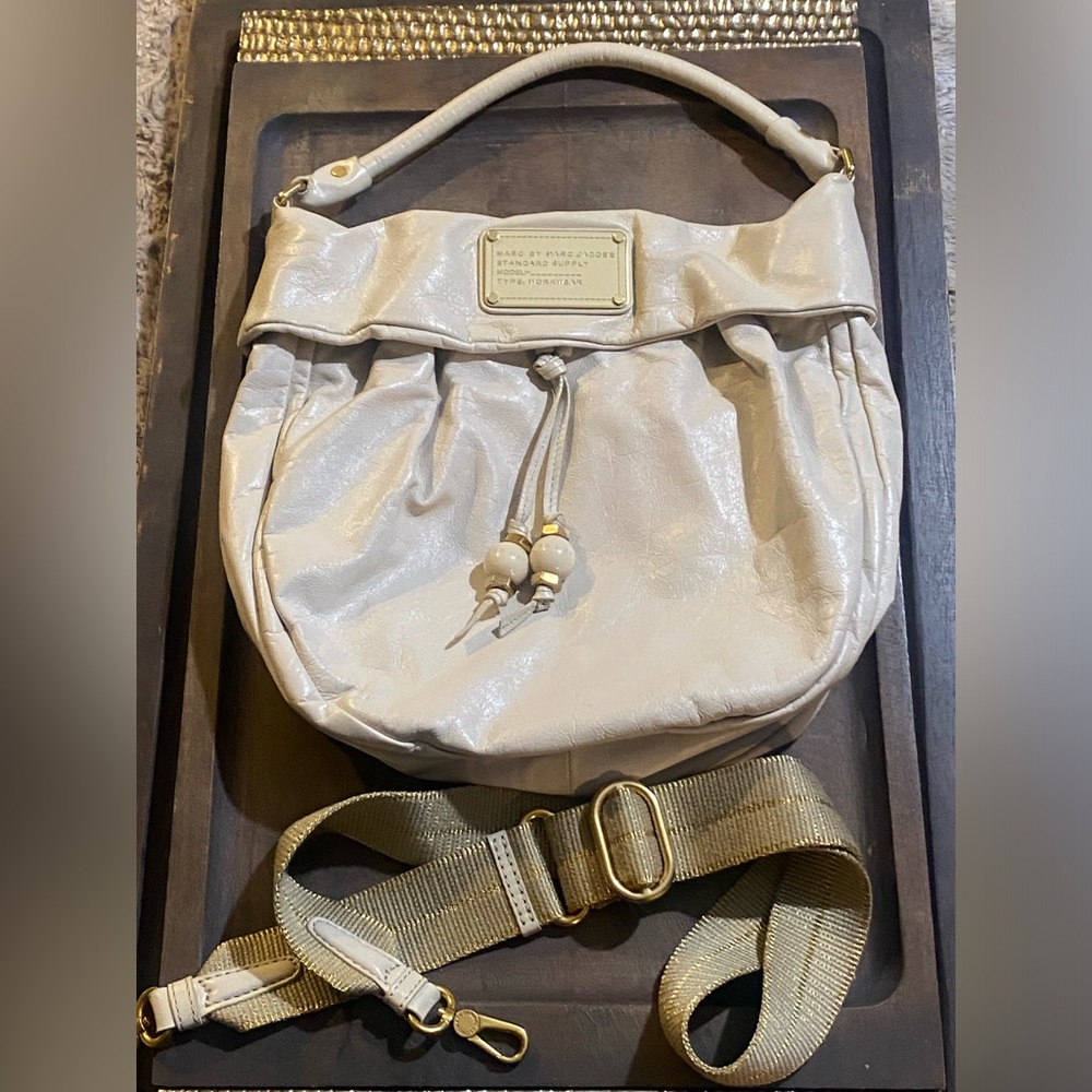 Marc by Marc Jacobs GORGEOUS. Cream Bag 🔥🔥🔥